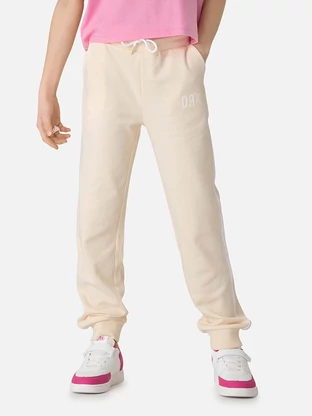 MONA PANTS GIRL